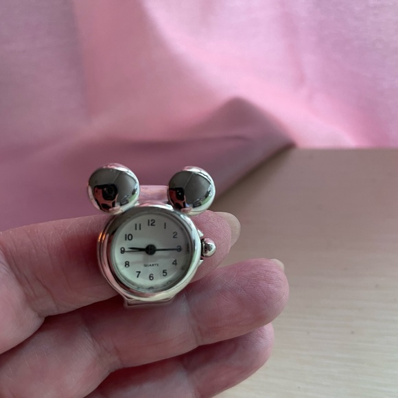 Mouse Ears Finger Ring adjustable (NOT DISNEY STAMPED) 1990 - Picture 3 of 5